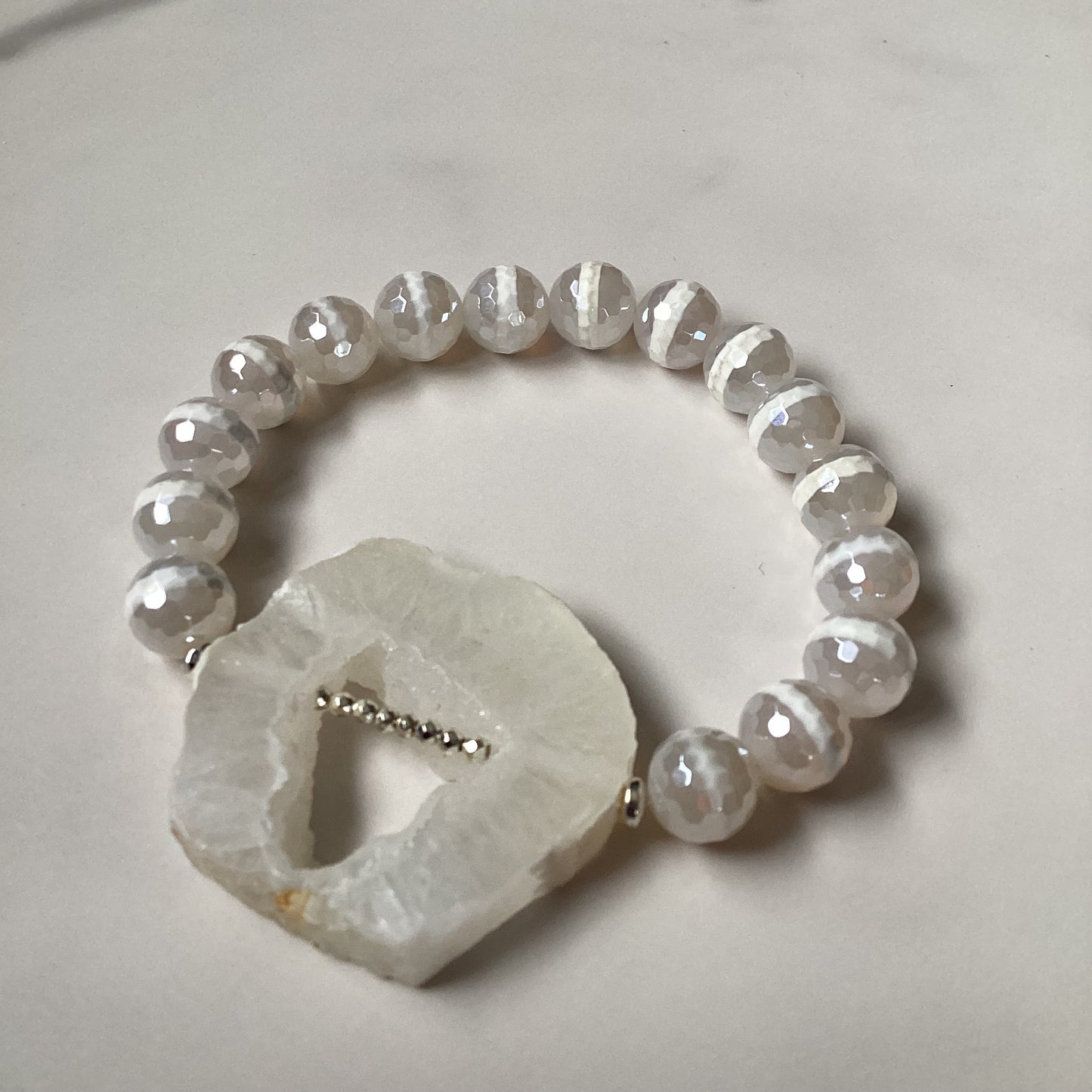 Electro Druzy White