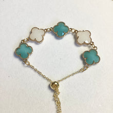 Load image into Gallery viewer, Clover Bracelet