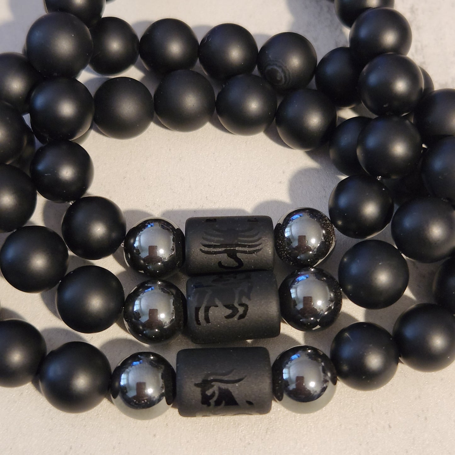 Onyx Zodiac